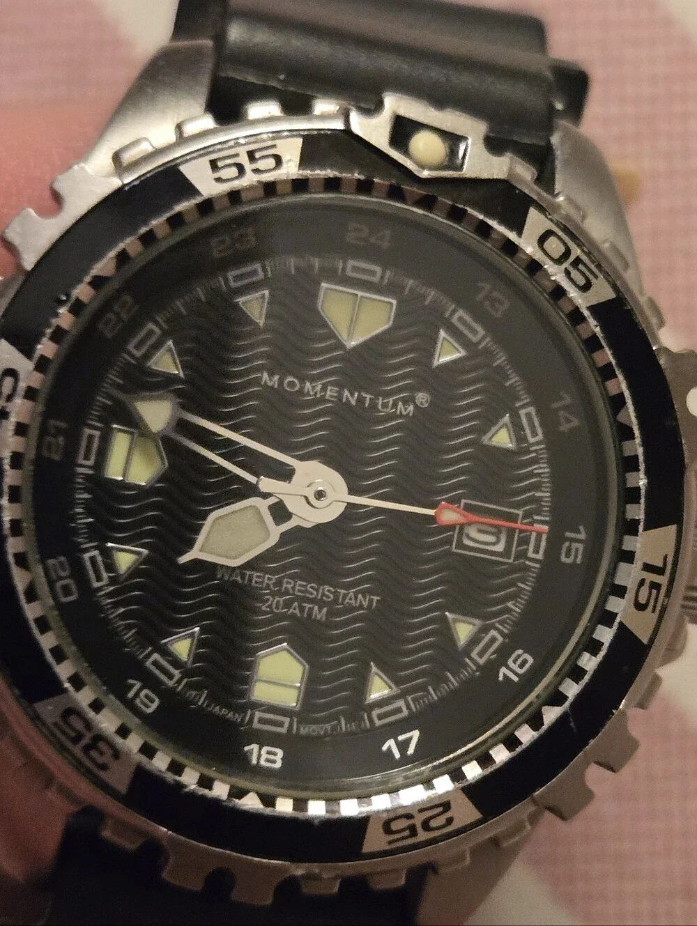 Mometum M1 Dive Watch